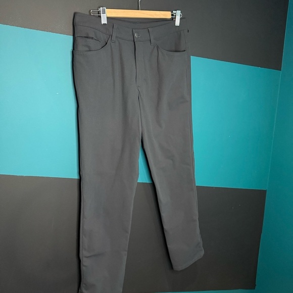lululemon athletica Men's Chinos in Slate Gray size 32x31 - Picture 4 of 12